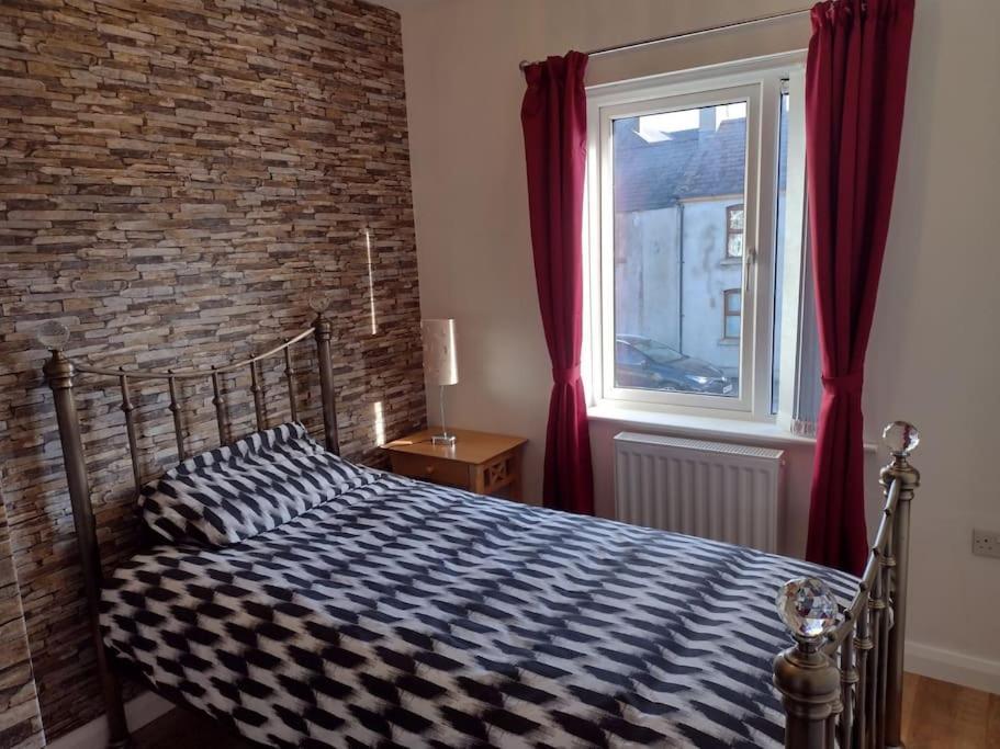 הוילה ניוקאסל 33 Valentia Place מראה חיצוני תמונה
