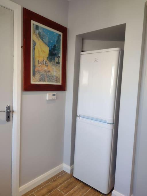 הוילה ניוקאסל 33 Valentia Place מראה חיצוני תמונה