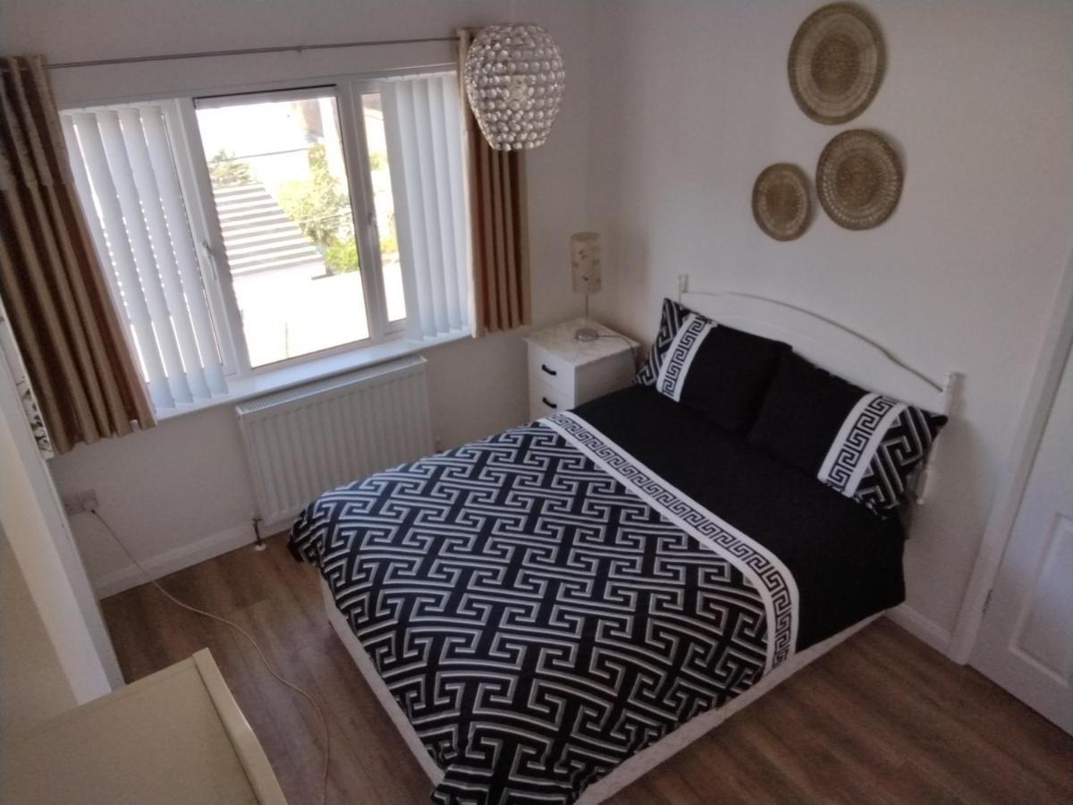 הוילה ניוקאסל 33 Valentia Place מראה חיצוני תמונה